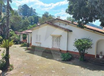 Casa · 300m² · 5 Quartos · 3 Vagas · Casa Térrea em área Nobre