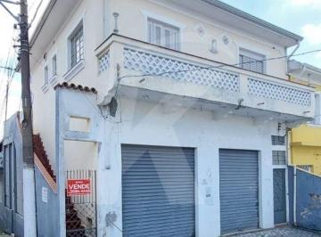 Casa · 186m² · 4 Quartos · Prédio com 2 moradias e um salão comercial