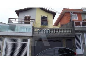 Casa · 165m² · 3 Quartos · 4 Vagas · Sobrado à venda 03 dormitórios, 04 vagas próximo ao Shopping/Metrô Tucuruvi