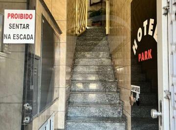 Comercial · 240m² · Prédio comercial  8 Salas e 1 salão comercial na Água fria Santana