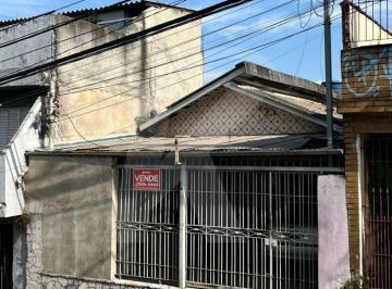 Casa · 120m² · 4 Quartos · 2 Vagas · Casa assobradada com 2 casas independentes na Vila Gustavo