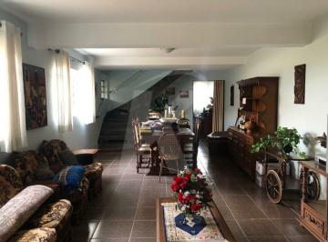 Casa · 175m² · 3 Quartos · 3 Vagas · Casa de 175m² para venda no Jd. São Paulo com 3 quartos (1suíte) e 3 vagas