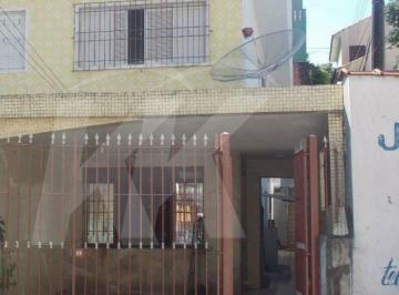Casa · 142m² · 3 Quartos · 2 Vagas · Sobrado com 3 quartos, 3 banheiros, 2 vagas. Vila Guilherme. Aceita pet
