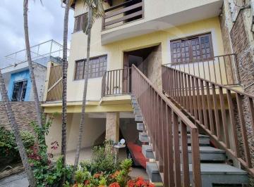 Casa · 359m² · 4 Quartos · 5 Vagas · Sobrado belíssimo a venda no Tucuruvi,  359m2, 4 quartos sendo 2 suítes, 6 vagas de garageme vagas