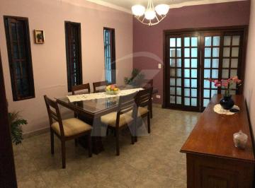 Casa · 150m² · 4 Quartos · 2 Vagas · Sobrado lindo com 4 dormitórios e 1 suíte, 2 vagas e quintal com churrasqueira.