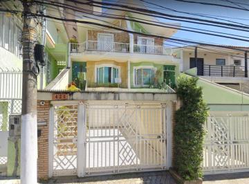 Casa · 200m² · 3 Quartos · 5 Vagas · Sobrado à venda com 3 Quartos, 5 Vagas, Jardim São Paulo
