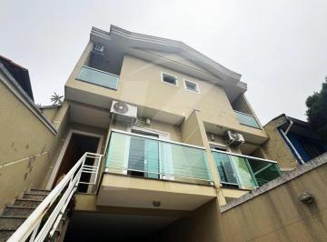Casa · 115m² · 3 Quartos · 2 Vagas · Casa á Venda com 3 quartos e 2 vagas, e mais espaço para motos. Bairro: Parada Inglesa.