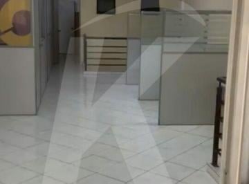 Comercial · 120m² · Sala comercial de 120m2, 2 banheiros em avenida de grande movimento a poucos minutos do metrô.