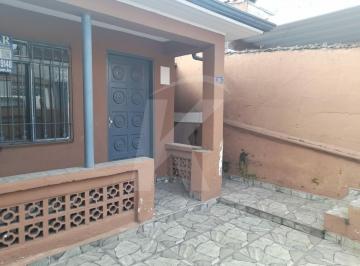 Casa · 100m² · 5 Quartos · 3 Casas para renda na Vila Gustavo, Investimento!