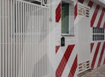 Casa · 60m² · 2 Quartos · 2 Vagas · Sobrados em Condominio fechado , próximo a Parada Inglesa , Confira !