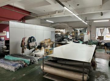 Comercial · 130m² · Galpão Comercial em Vila Guilherme