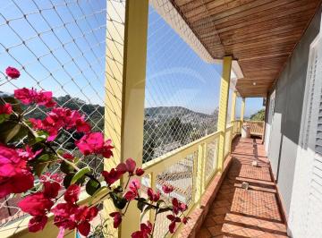 Casa · 800m² · 5 Quartos · 3 Vagas · Sobrado de Alto Padrão de 800 mts², 4 quartos (3 suítes), 3 vgs, com piscina, na Vila Irmãos Arnoni