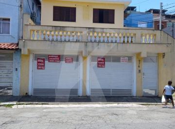 Casa · 192m² · 3 Quartos · 2 Vagas · Sobrado  com 3 dormitórios, 2 vagas amplas de garagem, próximo metrô Tucuruvi