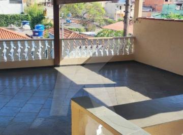 Casa · 180m² · 3 Quartos · 3 Vagas · Casa térrea de 247 mts², 3 quartos, 3 vagas, na Vila Amália