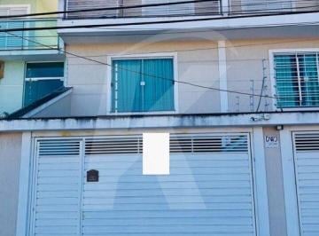 Casa · 185m² · 3 Quartos · 4 Vagas · Sobrado 3 quartos 1 suíte, piscina aquecida na Vila Nivi