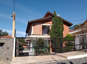 Casa · 360m² · 5 Quartos · 5 Vagas · Sobrado à venda, 5 Quartos, 5 Vagas, Bairro Barro Branco, próximo ao Metrô Tucuruvi
