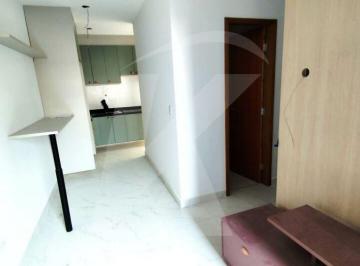 Casa · 40m² · 2 Quartos · Apartamento de 2 dormitórios próximo ao metrô Tucuruvi.
