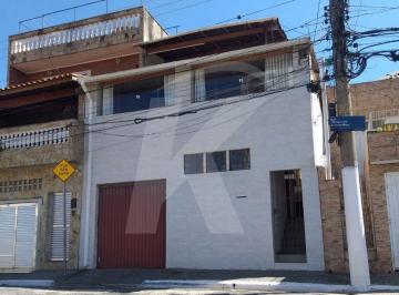 Casa · 202m² · 3 Quartos · 2 Vagas · Sobrado com 3 casas e garagem Vila Guilherme