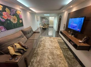 Casa · 175m² · 5 Quartos · 2 Vagas · Sobrado  5 quartos, 1 Suíte, Quintal, Churrasqueira no Tucuruvi