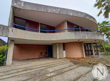 Casa · 361m² · 5 Quartos · 6 Vagas · Casa à venda com 5 quartos no bairro Cibratel I 