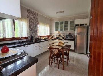 4f964f2da2fd3fa4cd5c03a90e192d574c1fea5a · Casa à Venda Próxima ao Centro de Guarulhos | 4 Dormitórios, Suíte, Área Gourmet e 4 Vagas