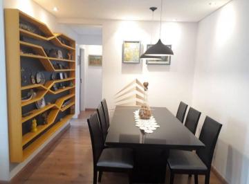 5a3cd0c14a170b33167e2002d70bf0eb509b53d5 · Apartamento no Centro
