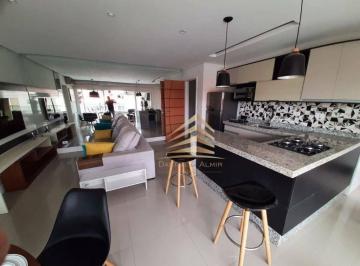 ac36f2a968a36b1665b0829acaf0e1f578d2822e · 99m² 3 quartos 2 ou 3 vagas demarcadas