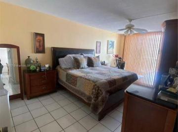 507ec6a5bfbd71e3b2cff71e86faec11778d3ec8 · Apartamento com 2 dormitórios à venda - Miami Beach  - Miami-Dade County/FL