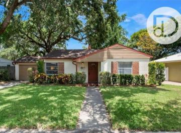 93bd758f0000cc6c2263cdaa775cf467a13627ef · Casa com 3 dormitórios à venda, 174 m² - Orlando/Florida