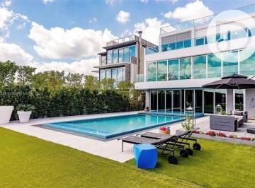 bad69342fa11680b46749463563f37158cb9ee0f · Casa com 5 dormitórios à venda, 680 m² - Miami Beach  - Miami-Dade County/FL