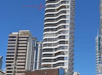 40b2e0d3-7a94-4967-b5f1-d7d91bb3660a-17042890000937.jpg · Oportunidade Frente Mar em Balneário Camboriú