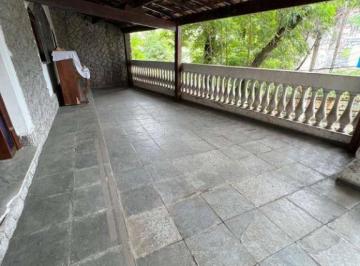 2d4c6c26eaf2d448beef96e77b17b72138db4aac · Casa com piscina e sana em Santa Rosa Niterói