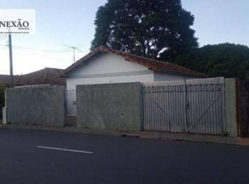 478402a97f30c3cb13ac6380876c36de6066fc31 · Casa térrea com enorme terreno