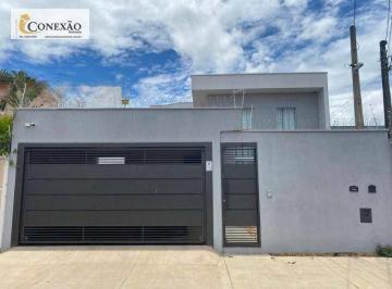 e991ebf9b82e36d9277ac64d702021db7d7ec819 · Casa Impecável!!!