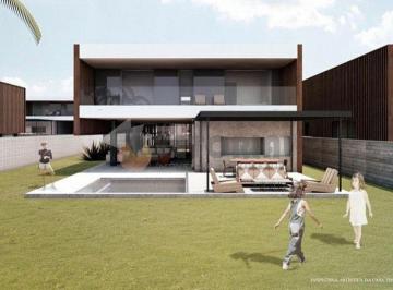 ce41e034f75b411d8b0ea9fae5baf4e025f7818f · Casa com 6 dormitórios à venda, 568 m² por R$ 8.000.000,00 - Maresias - São Sebastião/SP