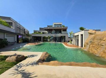 e66757a71345508a1b6e8109e8f4e3d6b8ee94fa · Casa à venda, 1044 m² por R$ 29.900.000,00 - Riviera Módulo 16 - Bertioga/SP