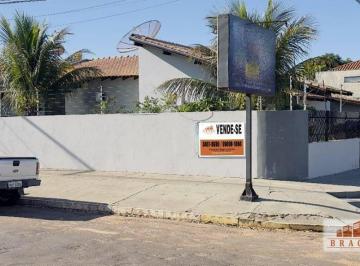 17c121db0e2c920b7bee7ce3bc13258fce70494a · Casa com 4 dormitórios à venda, 302 m² por R$ 890.000,00 - Centro - Navirai/MS