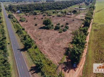 322bced5f0a38a765e89a93675b48271ad5aa2ae · Chácara à venda, 33112 m² por R$ 899.000 - Zona Rural - Navirai/MS