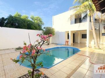 2f1f17b37c9864f2bdc892c33807bada3f3f2884 · Casa com 4 dormitórios à venda, 225 m² por R$ 550.000,00 - Centro - Navirai/MS