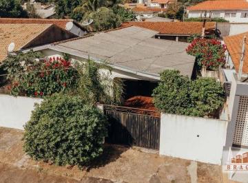 ba7f9bf4b2739e09a2654138035dad9deacb997f · Casa com 3 dormitórios à venda, 262 m² por R$ 462.000,00 - Centro - Navirai/MS