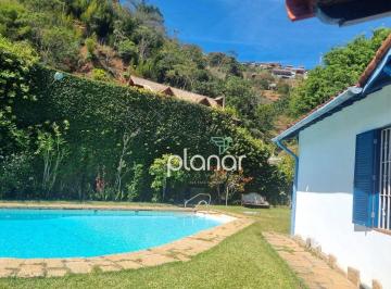 9b28225c3bfd388488186fa943fbd0e60c0b1170 · Casa com 4 dormitórios à venda, 177 m² por R$ 1.290.000,00 - Nogueira - Petrópolis/RJ