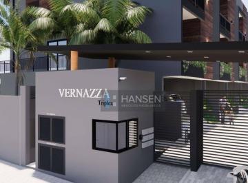 093eda970b6ea2d46e551df07a01ce8c8507adb4 · Sobrado com 3 suítes à venda, 318 m² por R$ 1.900.000 - Glória - Joinville/SC