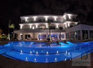 f233df4f69a24272e60c58039a5671b4357d5dc2 · Casa à venda no Residencial Tamboré 2