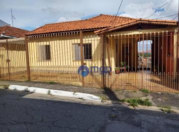 bdb3233d6d7e3098eba8396f4b0927f02220b14f · Imóvel para renda com 3 casas - Vila Isolina Mazzei
