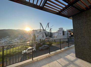 Casa · 208m² · 3 Quartos · 2 Vagas · Casa Alto Padrão 3 Dormitórios com Suite