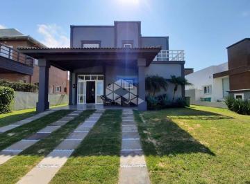 WhatsApp Image 2023-11-08 at 14.49 · Casa em condominio 4 suites, lareira, churrasquieras, 4 vagas