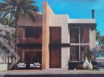 155773_iauxiliad155773_245759.jpg · Casa Condomínio em Torres