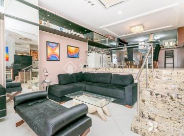 220331_iiO3bkKJ74n85Y7_220331609940aabd688.jpg · Casa em condomínio, 480m²,4 dorm, 2 suites, hidro, piscina, cond com infra completa, mais deslumbran