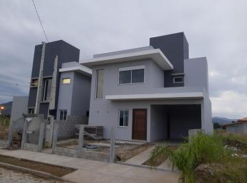 468049_ic61j41918n2d5u4_46804965eb6b95afaac.jpg · Casa recém construída no bairro Campo Duna