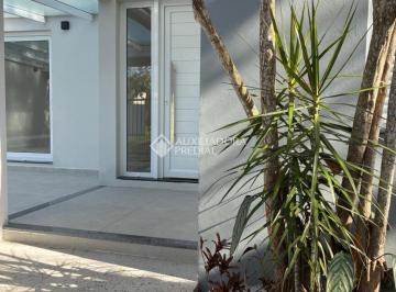 Casa · 185m² · 3 Quartos · 2 Vagas · Casa